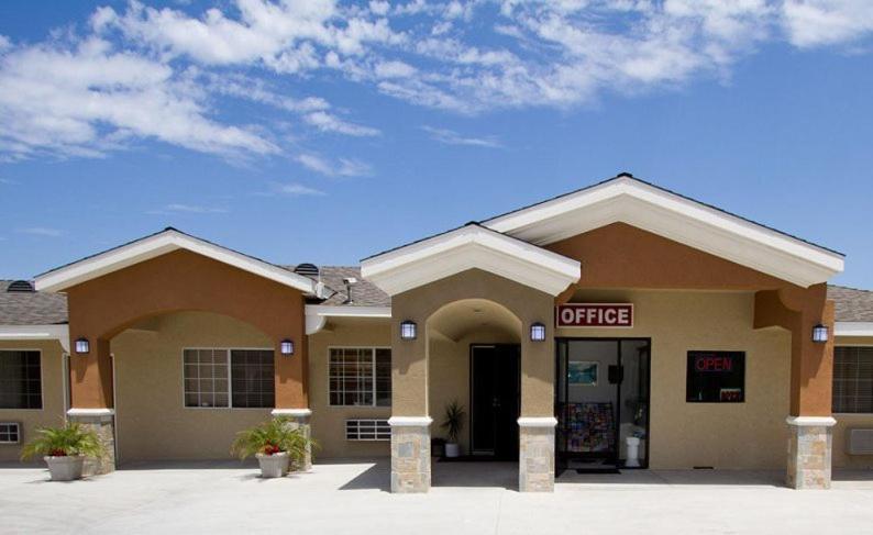 West Coast Motel